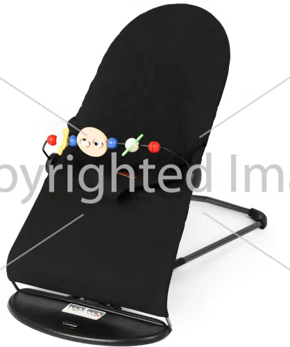 Детский шезлонг качалка Love Baby M00042-1 люлька с регулировкой наклона, дугой и игрушкой для новорождённого ребенка до 13 кг BabyBjörn Черная